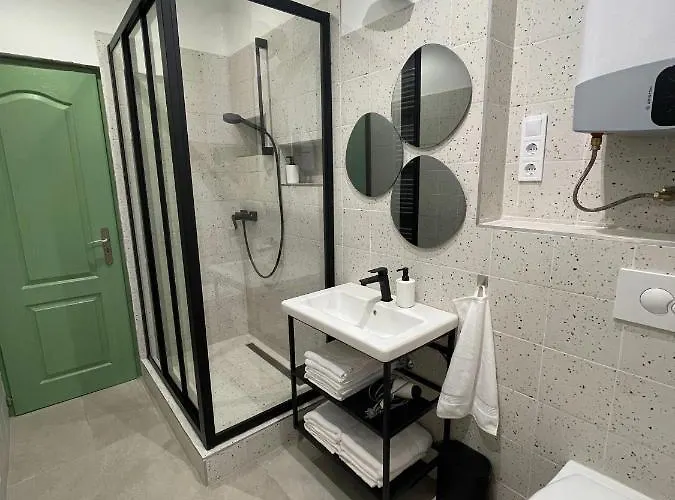 Merengo Pihenohaz Zalahaláp